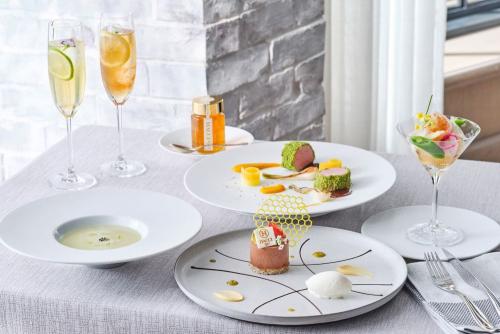 「シートマスク付 HACCIコース料理」税込み6,800円~(サービス料含む)