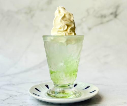 マチアイ限定メニュー「クリームメロンソーダ」税込み650円