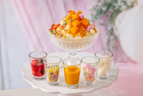 「サマースイーツビュッフェ」税込み5,500円（サービス料含む）