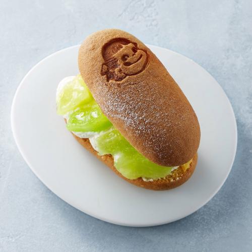 「不二家 銀座」の西武池袋本店限定「ポケットショートケーキ［ミルキー×茨城県産メロン］」648円