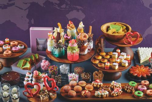「Craft Your FREAK SHAKES」ワールドヒット・スイーツビュッフェのイメージ