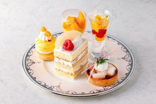 「アフタヌーンティーセット～ピーチ＆マンゴー～」イメージ