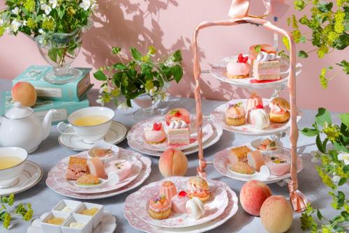 「ピーチアフタヌーンティー ～桃色の幸せ～」イメージ