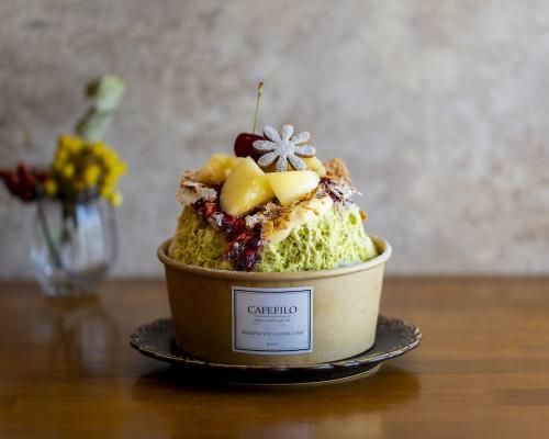 「CAFÉ FILO」の初登場する近鉄本店限定「桃ピスタチオパイ」税込み1,760円