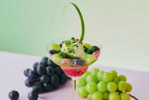 「Afternoon Tea “VOYAGE” La saison des raisins」イメージ