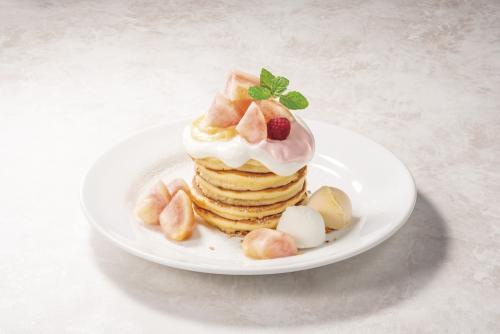 「フレッシュ桃のパンケーキ」税込み1,738円