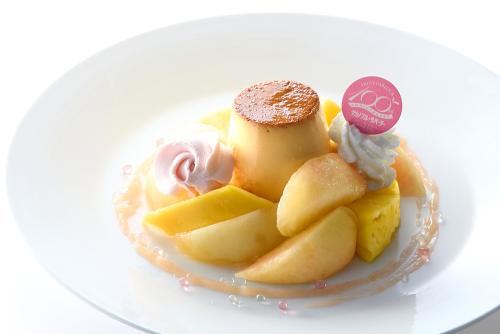 「桃のデラックスプリン・ア・ラ・モード」税込み2,970円