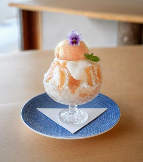 「たっぷり白桃のミルクかき氷」1,450円