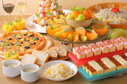 「甘い誘惑〜メロン＆スイーツ～サマーランチビュッフェ」イメージ