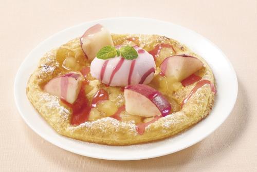 「桃とりんごのパイ」税込み769円