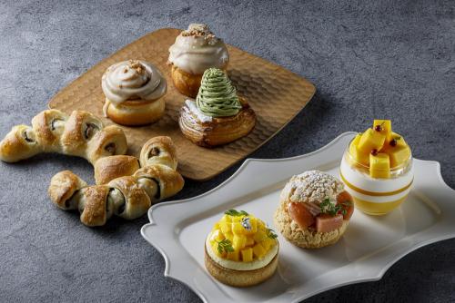 「Bakery&Pastry Shop」の「夏のスイーツ&パン」イメージ