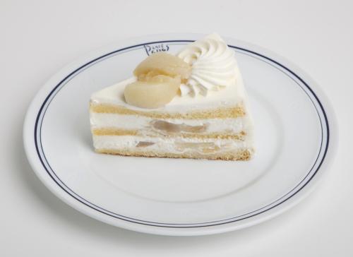 「パパスカフェ」の「桃のショートケーキ」税込み880円