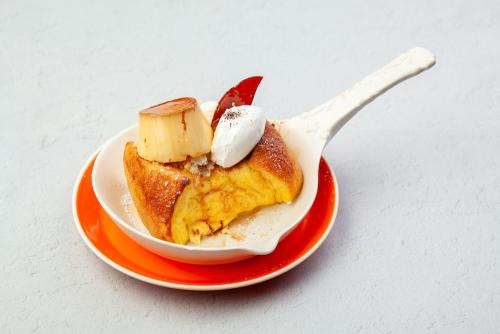 「ふわとろブリュレフレンチトースト のっけプリン&バニラアイス」税込み1,780円