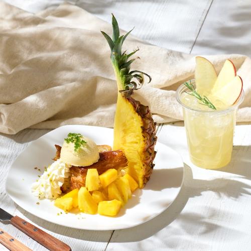 「パインとマンゴーのデニッシュプレート(ソーダセット)」税込み1,540円