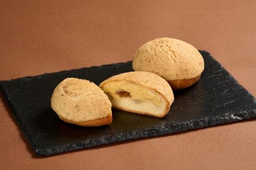 「紅茶と洋梨のメロンパン」イメージ