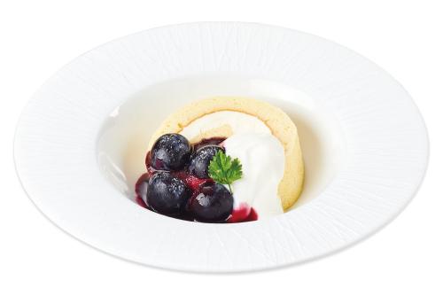 「“自家製”ぶどうのロールケーキ」イメージ