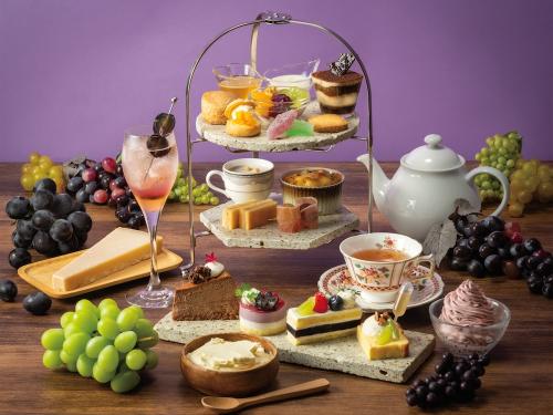 「Autumn Noble AFTERNOON TEA～葡萄とチーズのマリアージュ～」イメージ