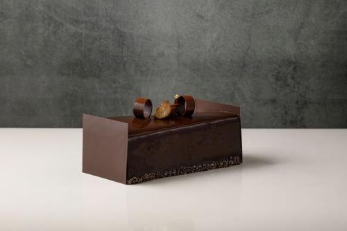 「丹波栗とチョコレートのブッシュ」イメージ