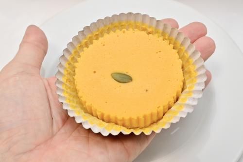 「濃厚なめらかかぼちゃチーズケーキ」イメージ