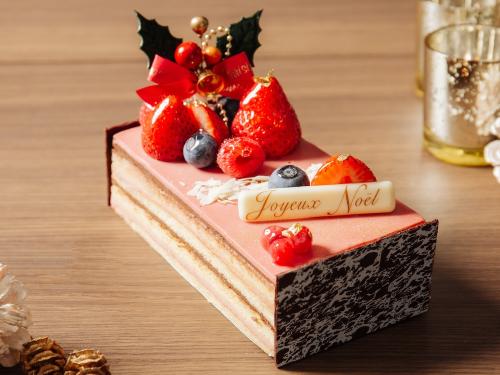 「苺のオペラ」税込み5,960円