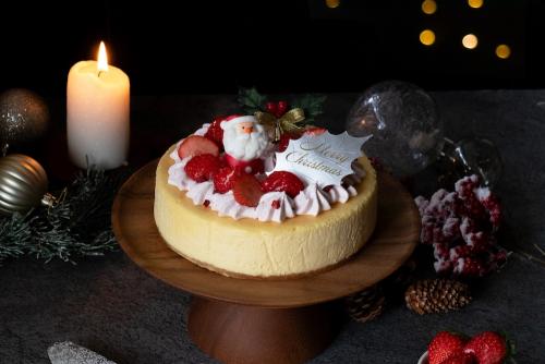 「クリスマスベイクドチーズ」4号・税込み4,104円〜