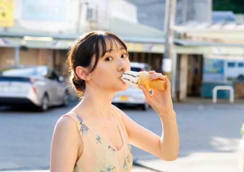 高井真菜のデジタル限定写真集④