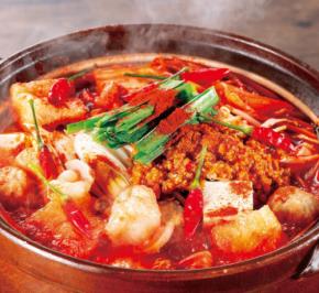 限界突破の「激辛鍋」が今年も爆誕!“辛さ×おいしさ”のエンタメ店「赤から」で6月30日まで