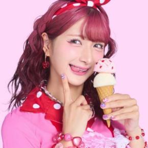 しなこ監修のPinacoが新登場!ぷるふわ泡とバスボムに夢中♡