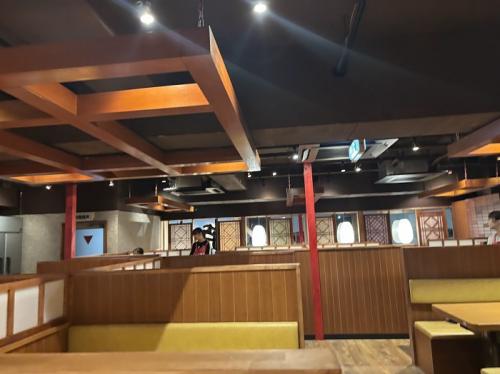 池袋の店内