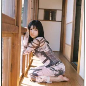 頓知気さきなの魅力が全開♡熱海で撮影された最新のグラビアを公開！