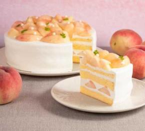 【ダッキーダック】桃のショートケーキが話題♡今だけの贅沢スイーツ
