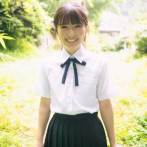 小川彩が「B.L.T.」最新号に登場♡透明感あふれる撮り下ろし