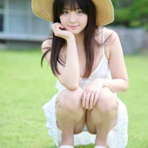 謎の美少女「井上もも」待望の1st写真集『Mirage Princess』がついに登場♡