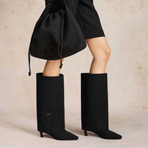 VIVAIAのロングブーツが進化♡秋冬注目の新作「Rita」で美脚＆快適