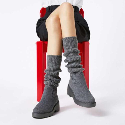 VIVAIA ニットロングブーツ VIVAIA ニットロングブーツ エコフレンドリーでスタイリッシュな