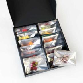 「パパブブレ」のギフトコレクションが登場！シックなデザインのキャンディセット