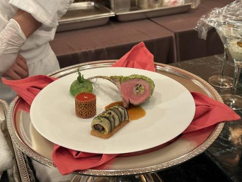 帝国ホテル大阪開業30周年記念です。