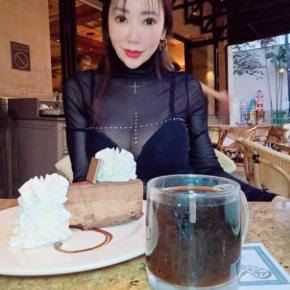 【ハワイ・ワイキキ】チーズケーキファクトリーで“GODIVAチーズケーキ”を堪能♡