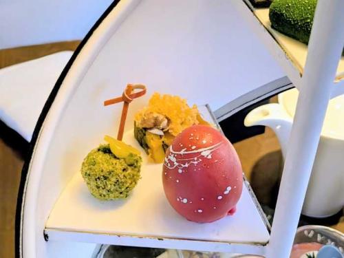 コンラッド大阪のニコライ バーグマンアフタヌーンティー④