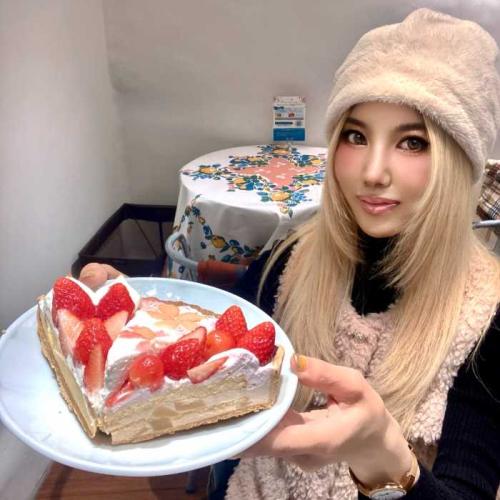 キルフェボンのSAKURAフェアタルトと筆者