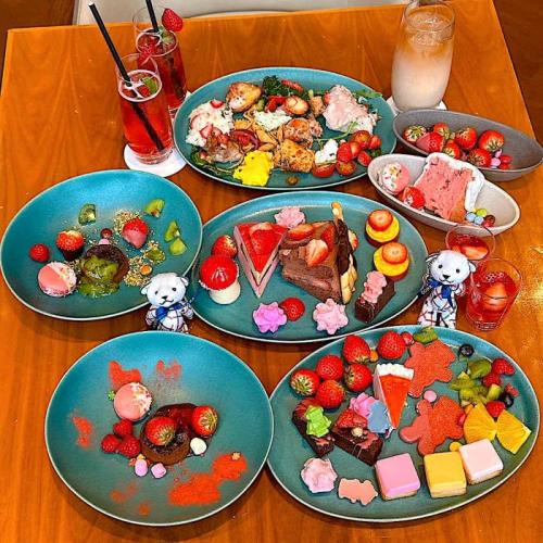 コンラッド大阪「Toys &Treats」ストロベリースイーツビュッフェ①