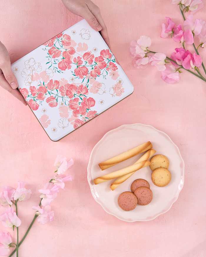 ヨックモックの母の日ギフト♡スイートピー彩る春限定クッキーアソート