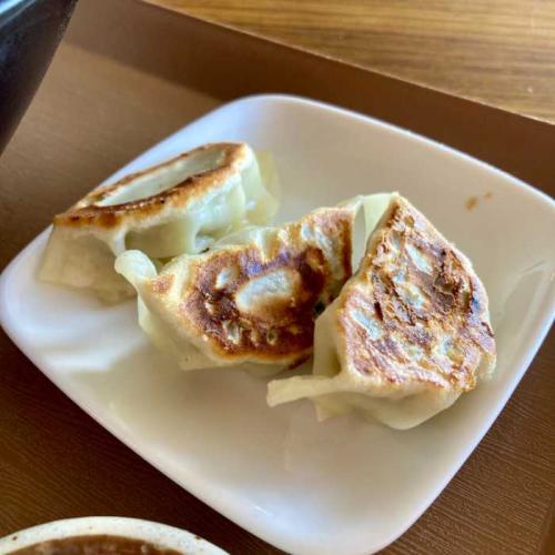 麺屋三丁目の餃子