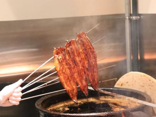 うなぎ四代目菊川赤坂溜池山王店の焼き風景