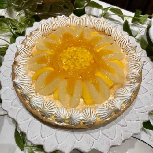 キルフェボンの柑橘とマンゴーの甘酸っぱいレアチーズタルト1