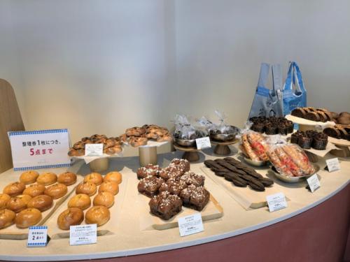 GODIVA Bakeryのパン②