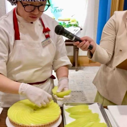 キルフェボンMELONフェアのデモンストレーション
