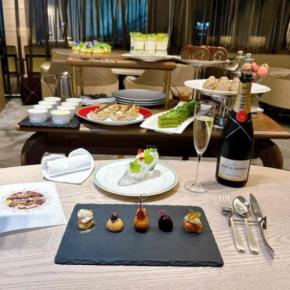 【リーガロイヤルホテル京都】リニューアル10周年を祝う、華やかなアフタヌーンティー