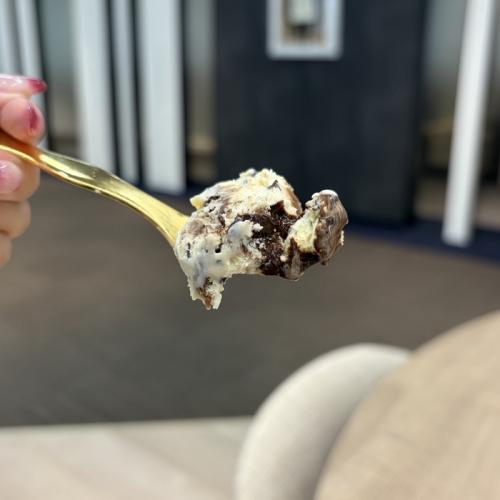 ハーゲンダッツのバニラチョコレートサンデー⑨