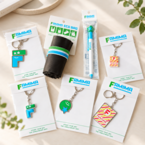 ファミマで発見!毎日使いたくなる「FAMIMA」公式雑貨がかわいい♡